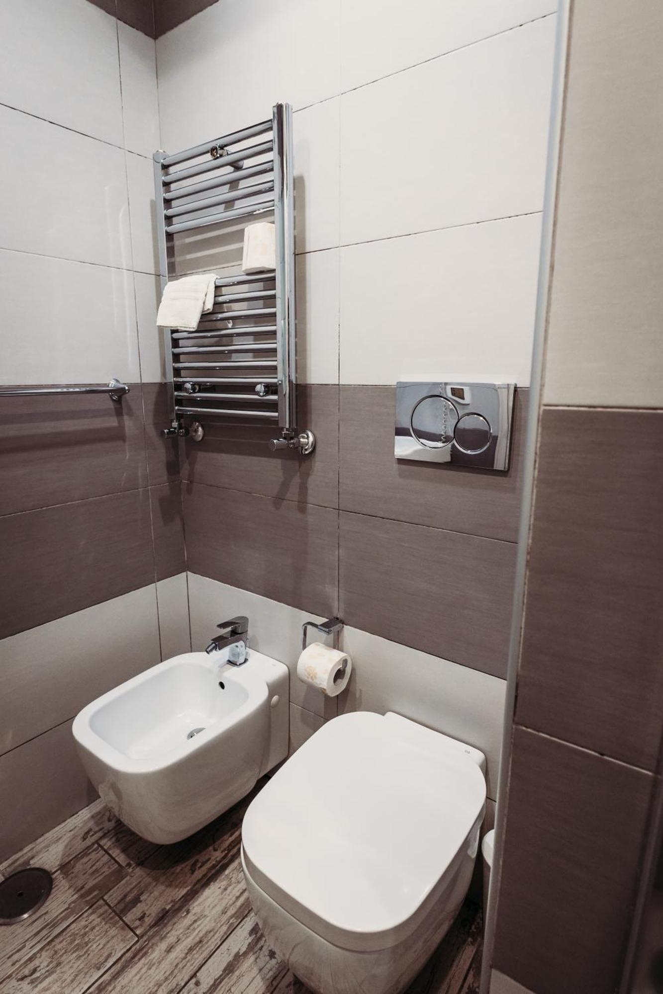Pensionat Nl Trastevere 2*